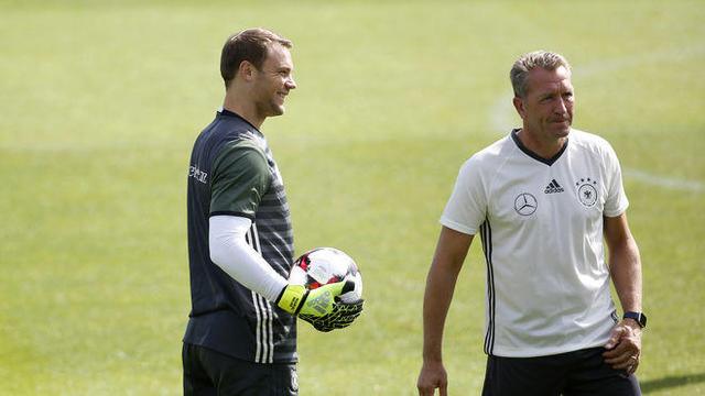 举重赛场上 举重赛场上