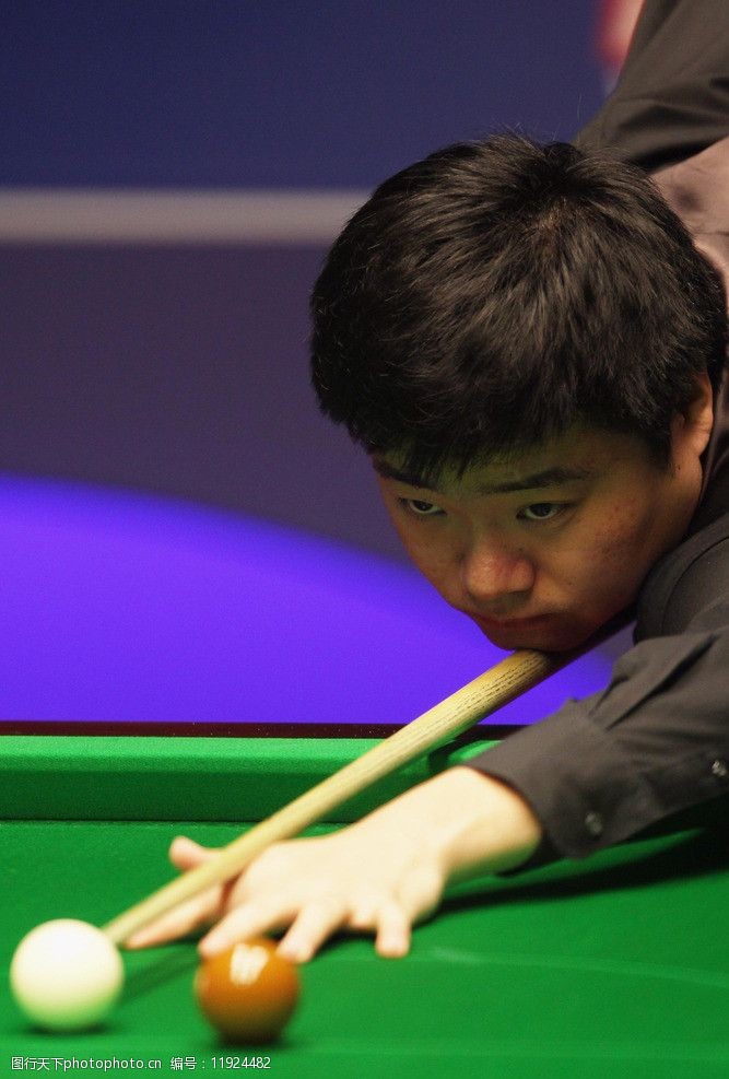 以及什琴斯 以及什琴斯