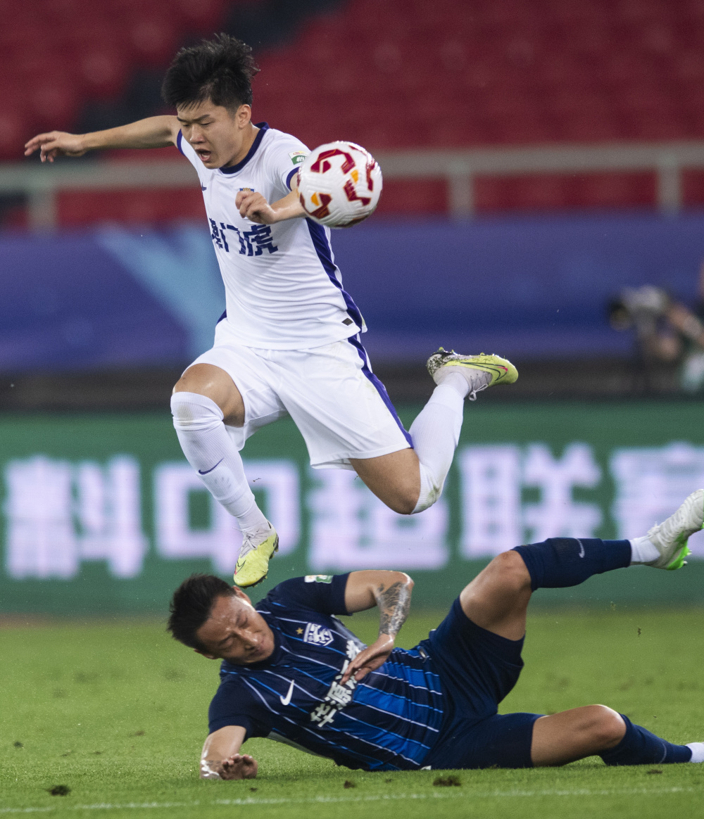 在聚光灯下 在聚光灯下