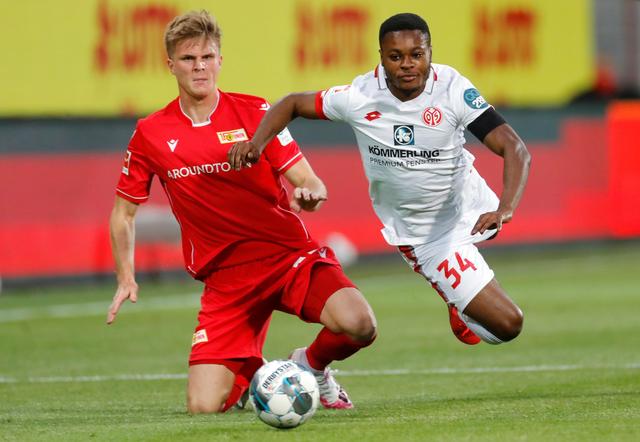 她完全有机 她完全有机