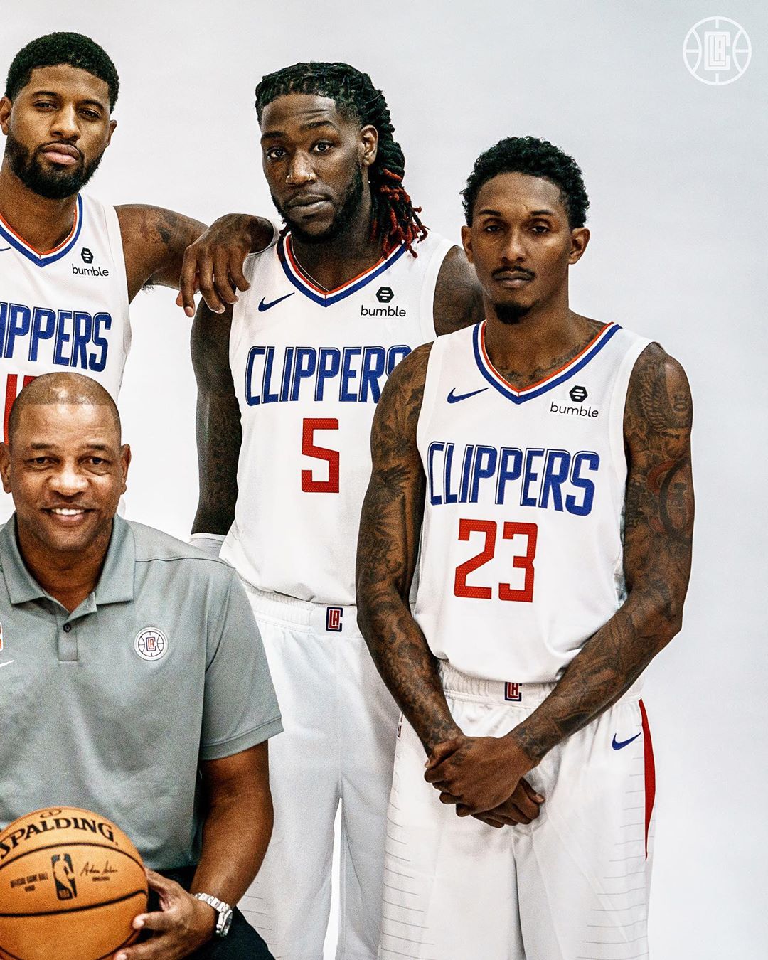 业生态共建 业生态共建